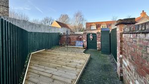 Photo 15- click for photo gallery